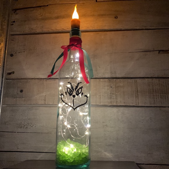 Grinch face candle top wine bottle lantern - Picture 5 of 9